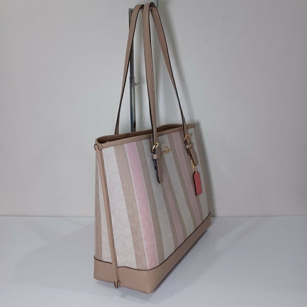 NWT COACH C8415 Mollie Tote Handbag in Taffy Multi In Signature Jacquard - Picture 3 of 6